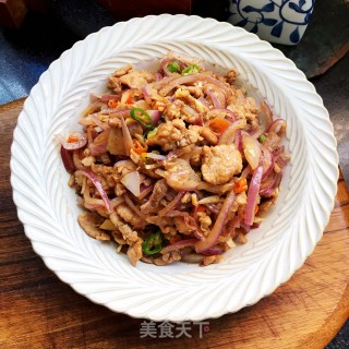 洋葱炒里脊肉步骤11