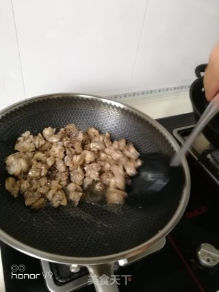 麻辣鸭块步骤5