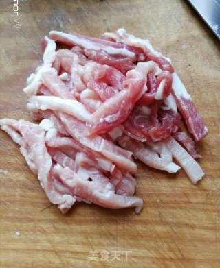 肉丝炒豆干步骤2