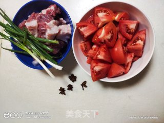 家常炖牛腩步骤1