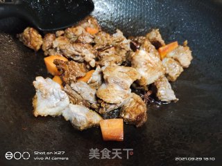 家常炖牛腩步骤3