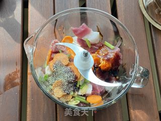 海参蒸肉饼，鲜嫩多汁巨好吃！步骤3