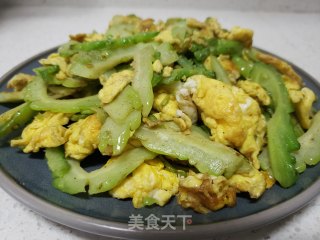 苦瓜炒鸭蛋步骤6