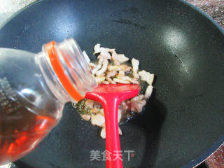 五花肉洋葱炒毛豆步骤5