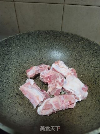 胡萝卜土豆烧排骨步骤8