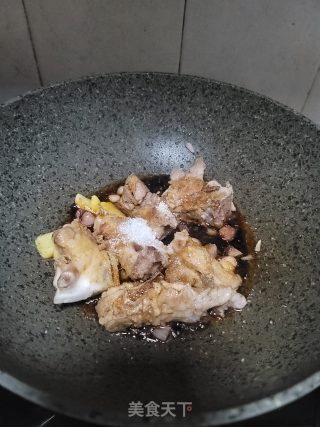 胡萝卜土豆烧排骨步骤11
