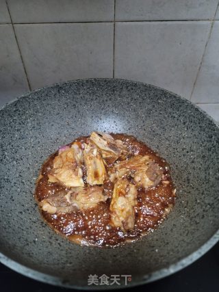 胡萝卜土豆烧排骨步骤12
