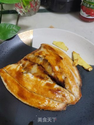 香煎虱目鱼肚步骤5