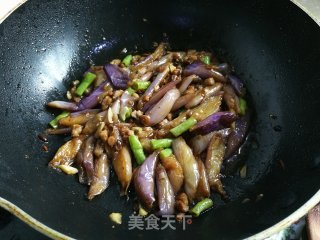 肉丁茄子烧豆角步骤7