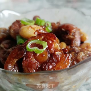 鲜花生烧猪尾巴步骤15
