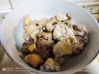 腐乳木耳烧鸡肉步骤4