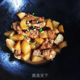 鸡翅根炖土豆步骤6
