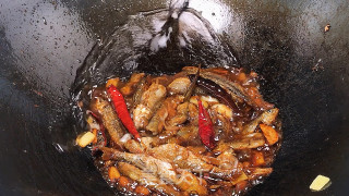小河鱼贴饼子步骤15