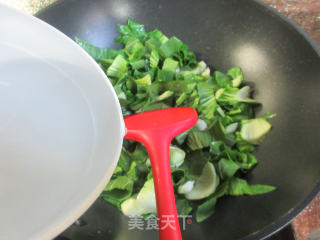 香肠炒青菜步骤5