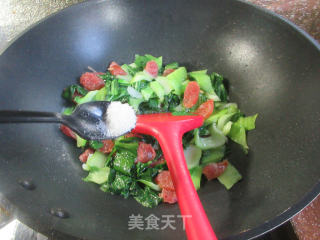 香肠炒青菜步骤9