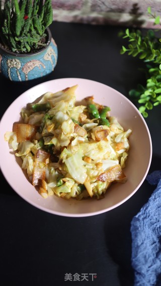 五花肉炒包包菜步骤7