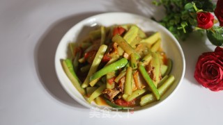 油炸五花肉炒黄瓜步骤7