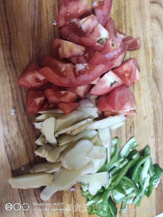 嫩姜炒牛肉步骤1