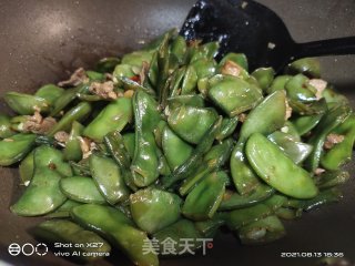 肉片炒扁豆步骤3