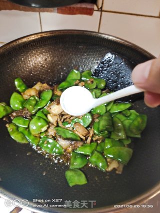 肉片炒扁豆步骤5