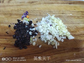 豆豉嫩姜烧鸡肉步骤2