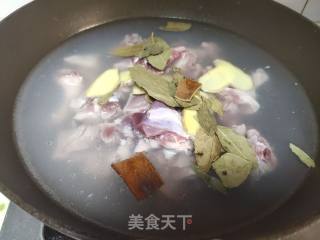 豆豉嫩姜烧鸡肉步骤3