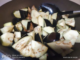五花肉烧茄子步骤4