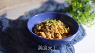 韭菜肉末炒萝卜干步骤6