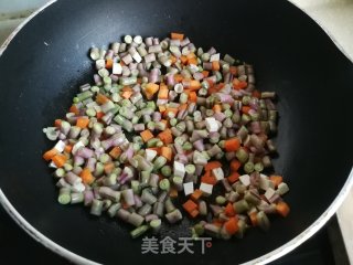 胡萝卜豇豆炒豆腐步骤2