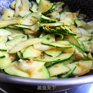 蚝油炒菜南瓜步骤7