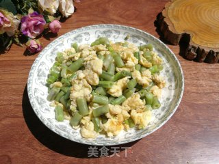 八月豇炒蛋步骤7