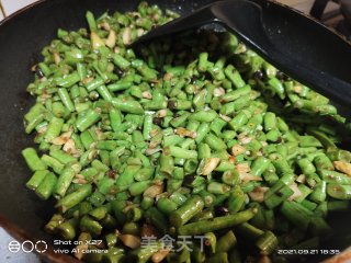 豆豉炒豇豆步骤6