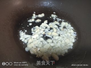蒜香油麦菜步骤3