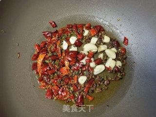 青红椒炒千张步骤4