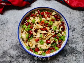 青红椒炒千张步骤10