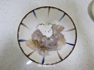 复刻粤菜虾仁滑蛋步骤2