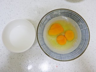 复刻粤菜虾仁滑蛋步骤4
