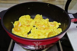 复刻粤菜虾仁滑蛋步骤9