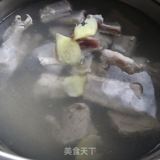 陈皮炖排骨步骤3