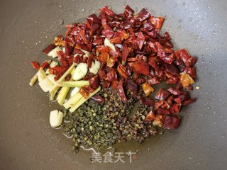 辣子鸡翅步骤16