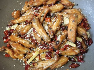 辣子鸡翅步骤20