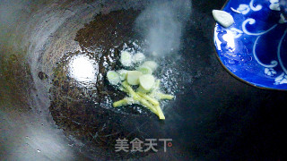 小炒白玉菇步骤8