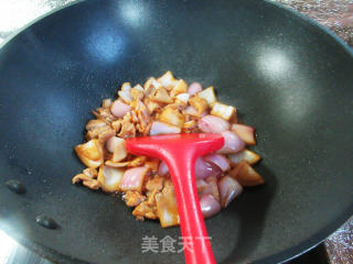 洋葱五花肉炒鸡心步骤7
