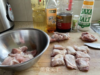 鸡腿菇煎鸡块步骤2