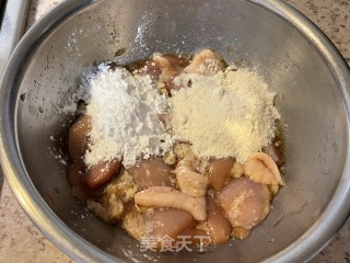 鸡腿菇煎鸡块步骤5