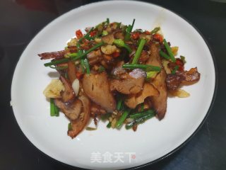 韭菜花炒鸡胸肉步骤10