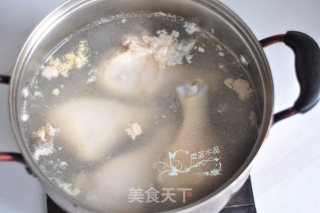 酱烧鸡腿饭步骤1