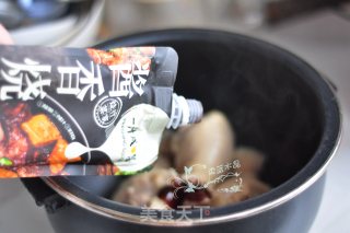 酱烧鸡腿饭步骤3