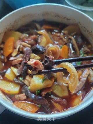 土豆胡萝卜焖牛杂步骤7