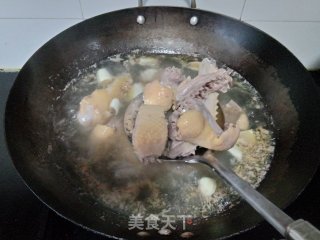 土豆烧番鸭步骤3